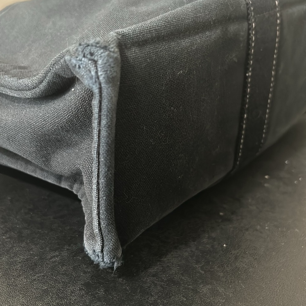 Hermes Black MM Tote Bag - Picture 3 of 9